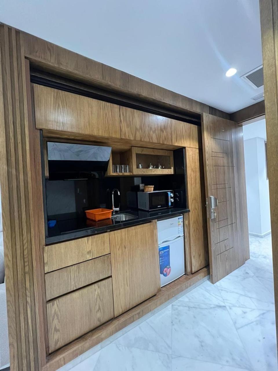 Luxury Apartment Charf Luaran gambar