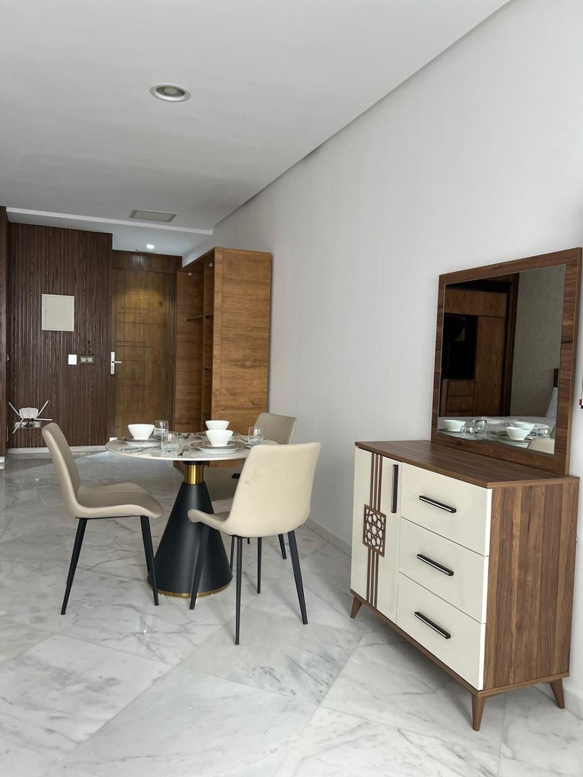 Luxury Apartment Charf Luaran gambar