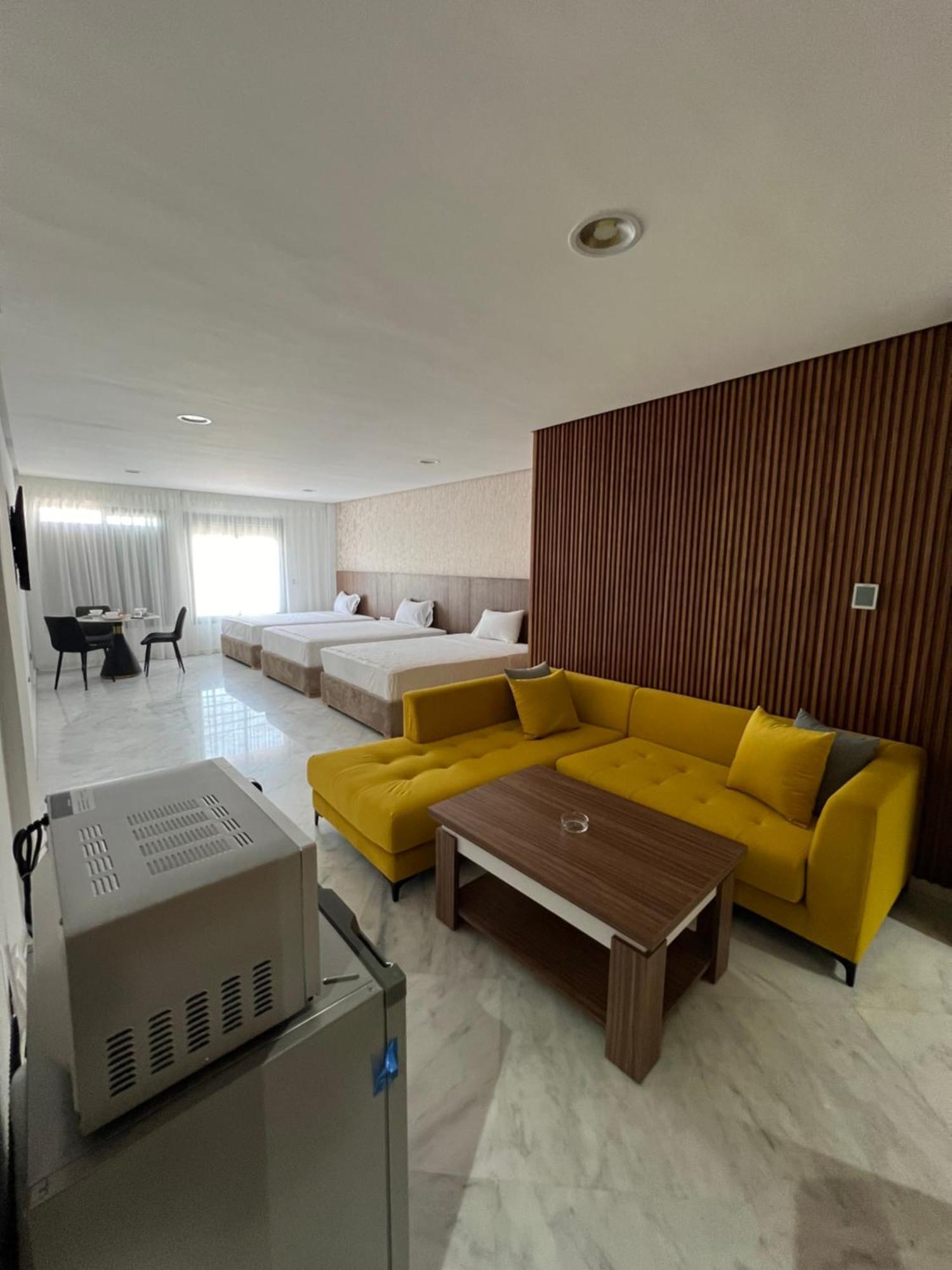 Luxury Apartment Charf Luaran gambar